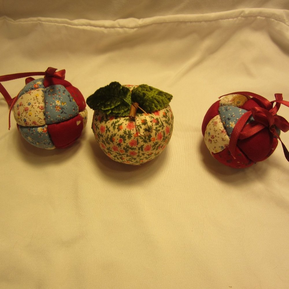 VTG 70'S FABRIC ORNAMENTS, SET OF 3, PATCHWORK BALLS, APPLE SHAPED